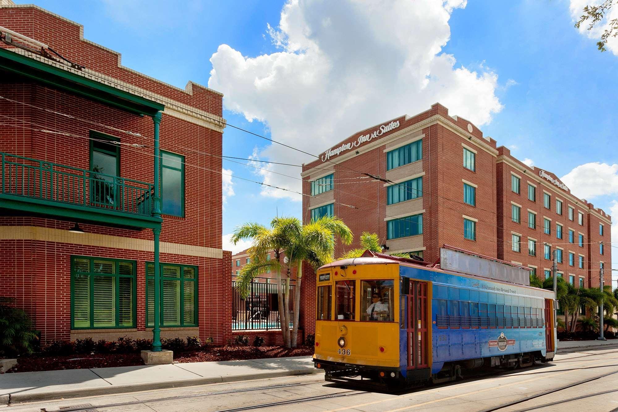 Hampton Inn & Suites Tampa Ybor City Downtown Exterior foto