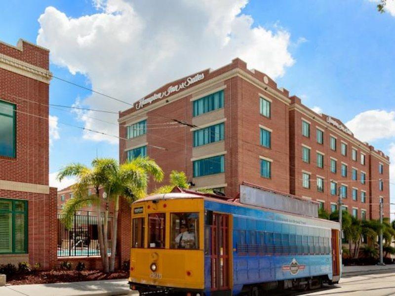 Hampton Inn & Suites Tampa Ybor City Downtown Exterior foto